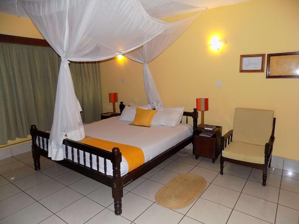 Kenya Comfort Suites Nairobi Extérieur photo