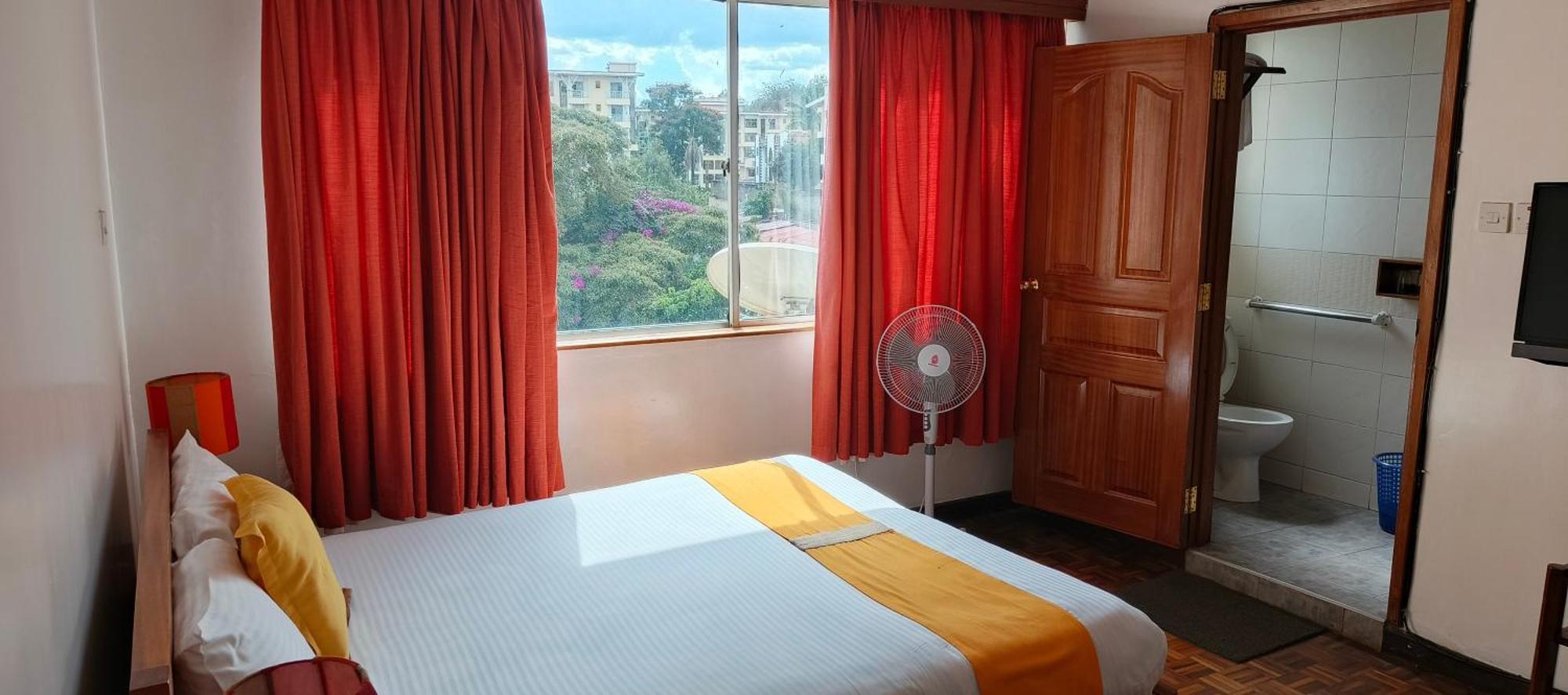 Kenya Comfort Suites Nairobi Extérieur photo