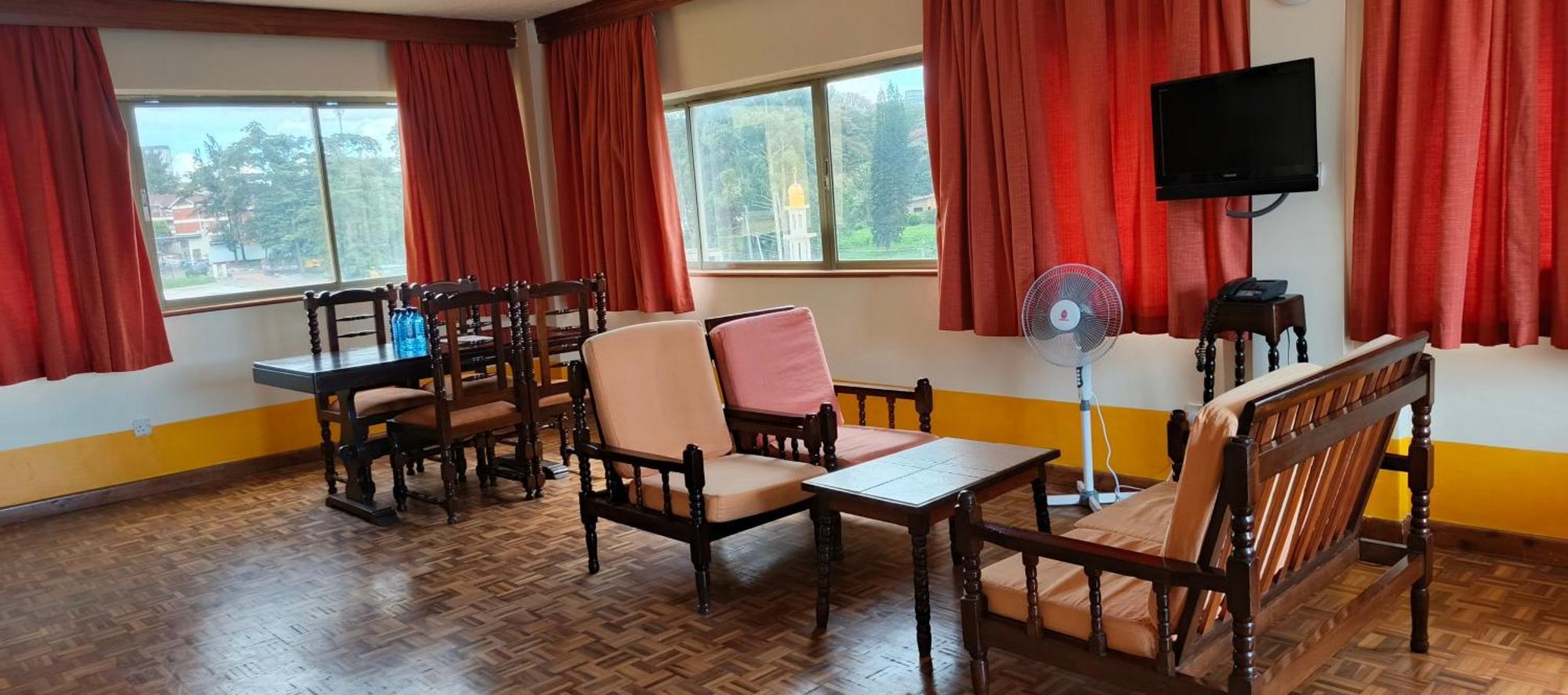 Kenya Comfort Suites Nairobi Extérieur photo