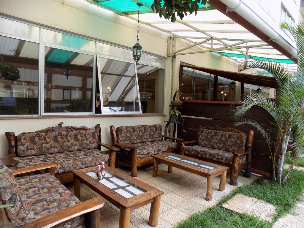 Kenya Comfort Suites Nairobi Extérieur photo