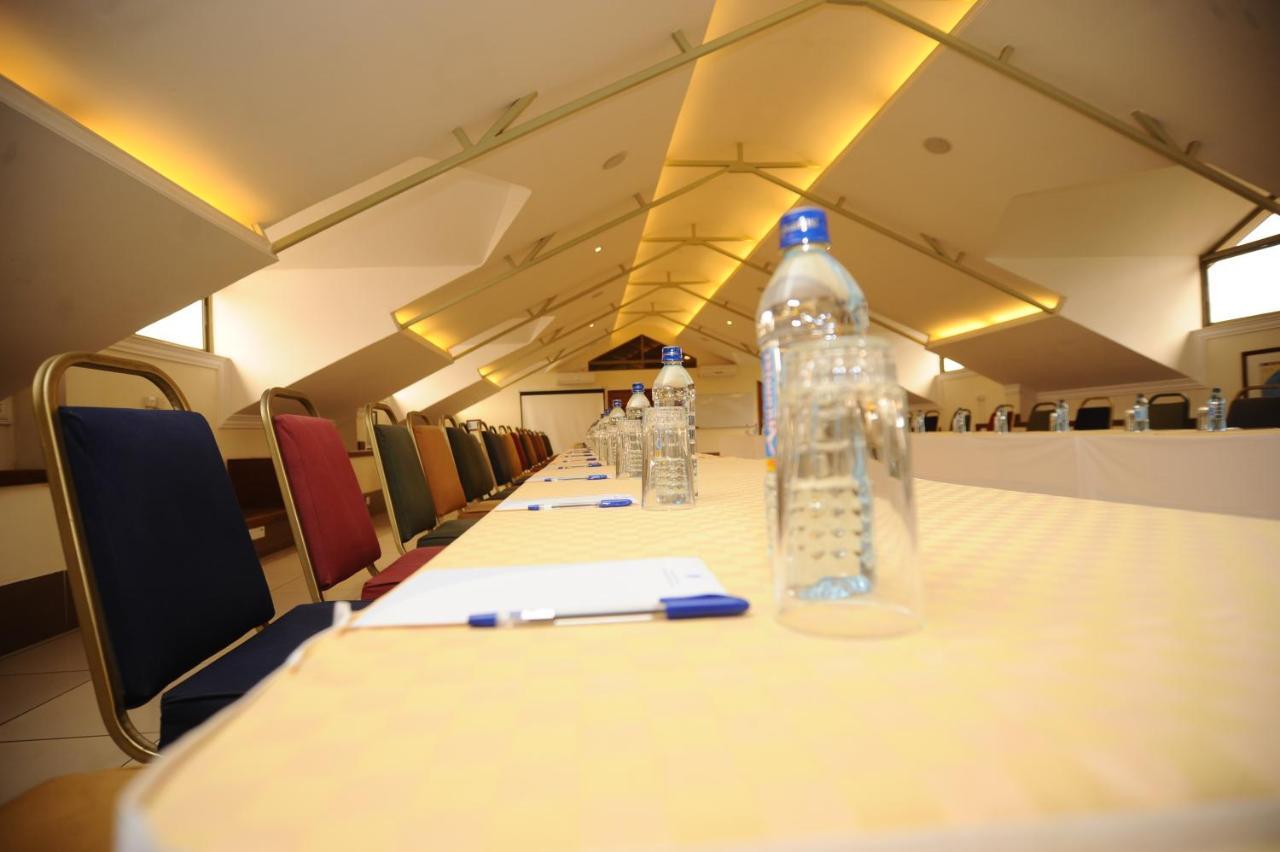 Kenya Comfort Suites Nairobi Extérieur photo