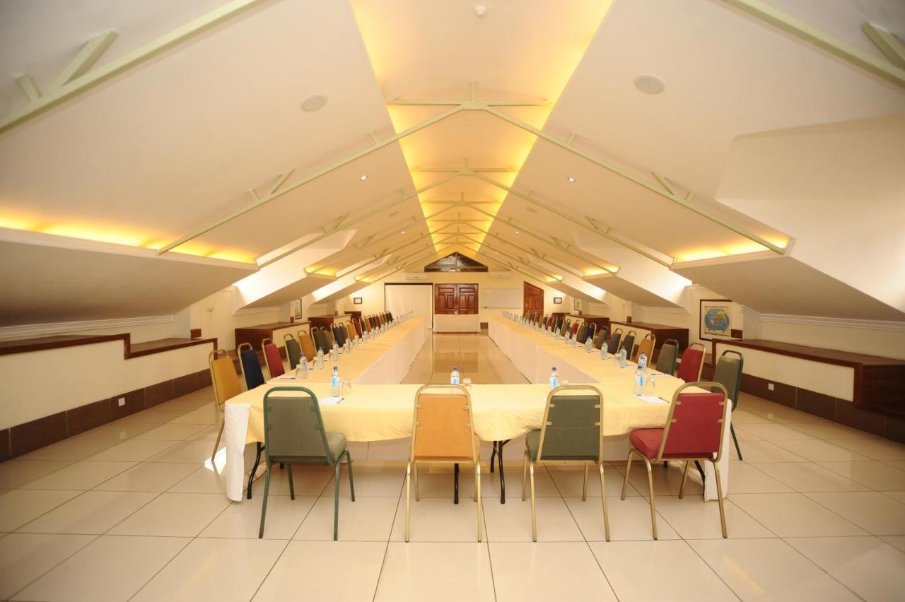 Kenya Comfort Suites Nairobi Extérieur photo